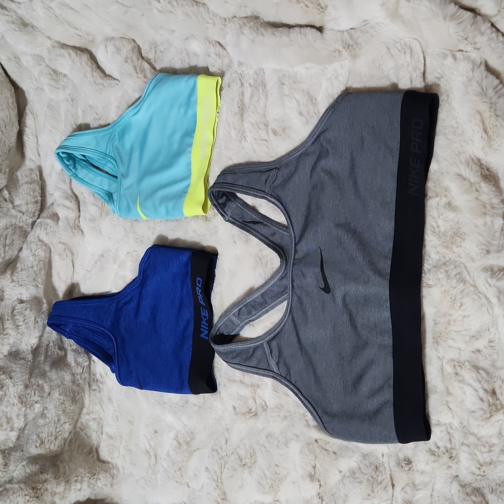 Nike swoosh sports bra